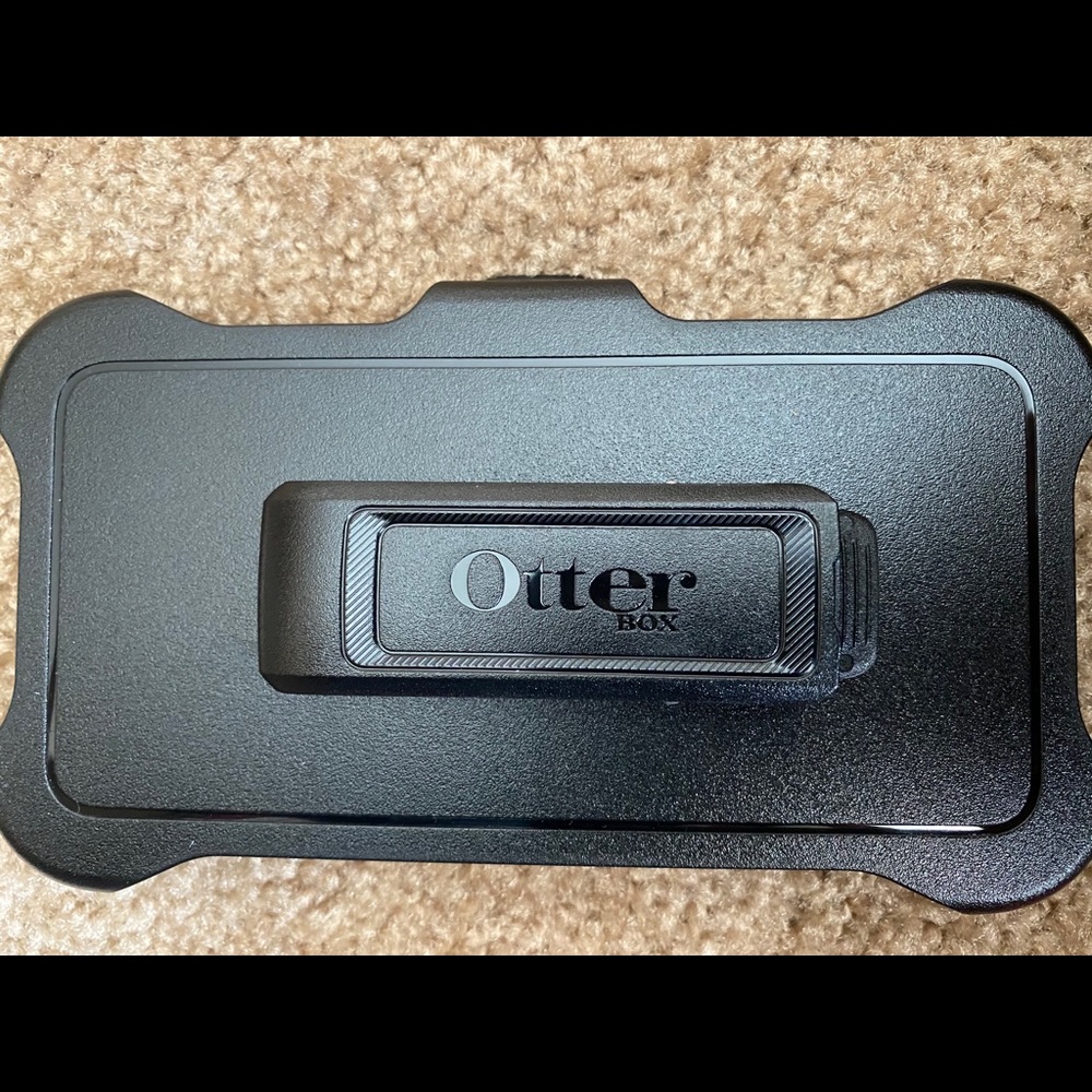 I Phone 11 Otter Box Defender- BELT CLIP Only NWOT
